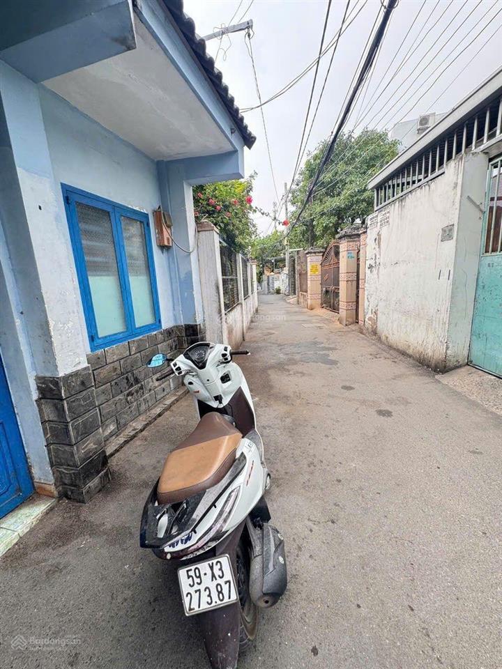 Bán gấp nhà cấp 4, 1 sẹc tô ngọc vân, linh đông. cách phạm văn đồng 100m, 61m2, 4,65 tỷ