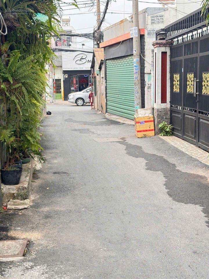 Bán gấp nhà cấp 4, 1 sẹc tô ngọc vân, linh đông. cách phạm văn đồng 100m, 61m2, 4,65 tỷ