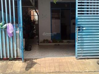 Nhà cấp 4, hẻm xe tải thông, ngay chợ đầu mối, 121m2, giá 6.5 tỷ
