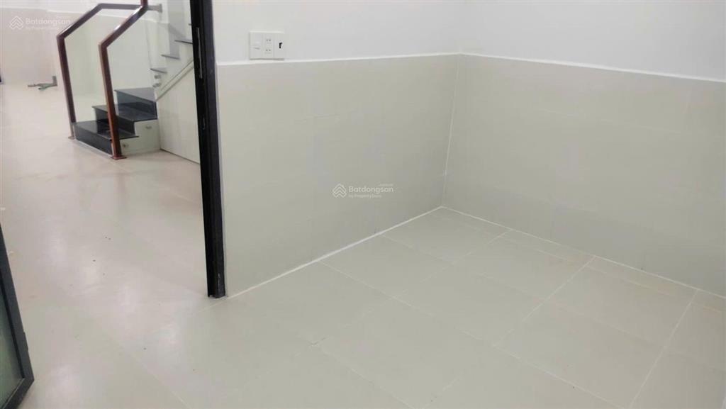 Bán nhà ngay gigamall, hiệp bình chánh, thủ đức. nhà 1 lầu, 3pn, 49m2, giá 5,5 tỷ