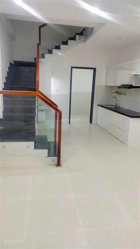 Bán nhà ngay gigamall, hiệp bình chánh, thủ đức. nhà 1 lầu, 3pn, 49m2, giá 5,5 tỷ