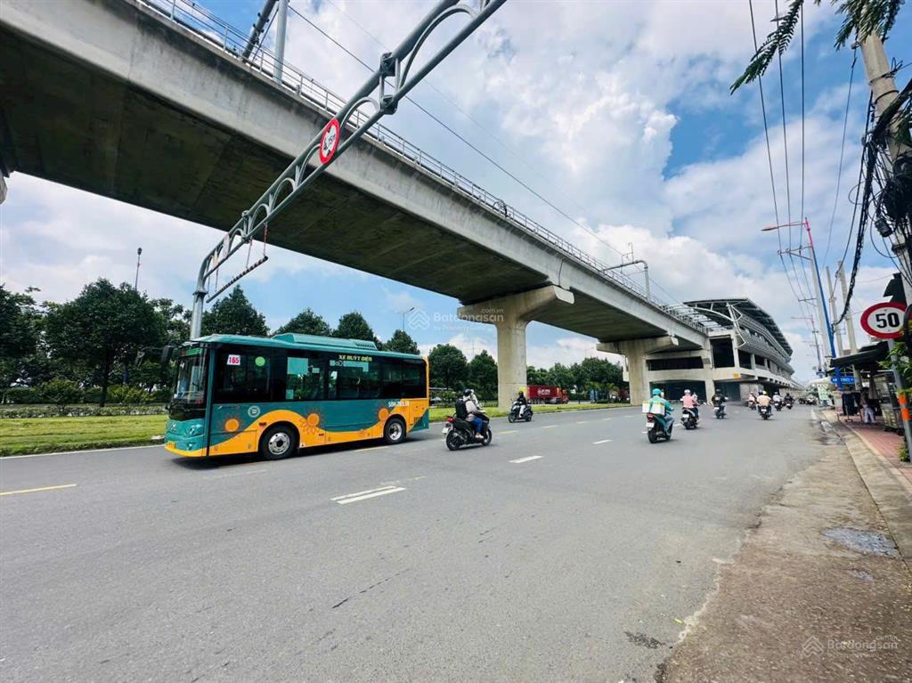 Bán đất đường trần thị điệu( đường 61 cũ ),phước long b,q9,gần ngã 4 bình thái,cao đẳng công thương