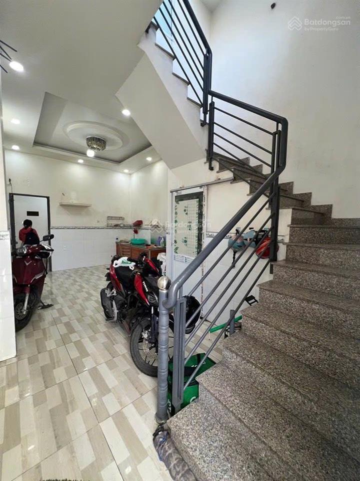Bán nhà 4 tầng đường trần thị điệu,phước long b,gần ngã tư bình thái,thu nhập 14 triệu/tháng  5 pn