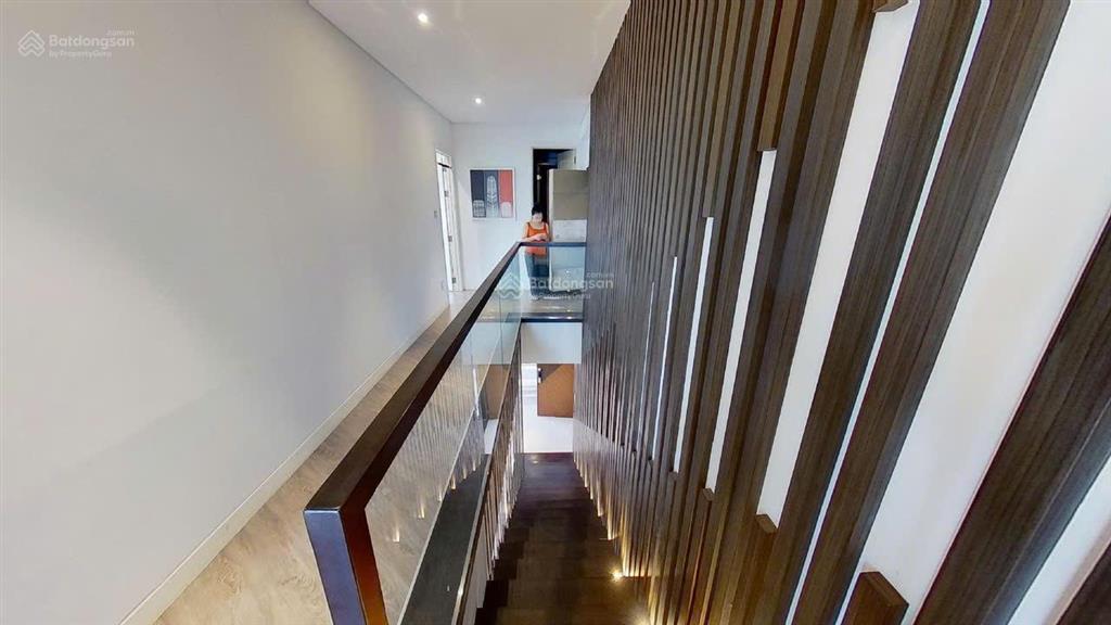 Penthouse 2 tầng 185m2 belleza quận 7, full nội thất trọn view toàn thành phố. giá chỉ 9.5 tỷ