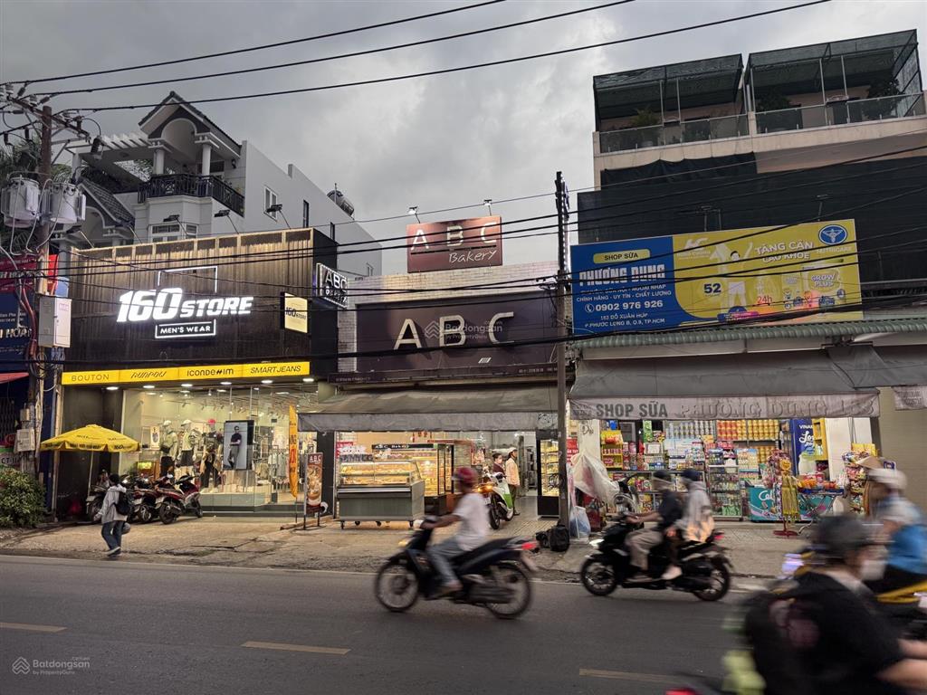 Bán nhà mặt tiền đỗ xuân hợp đang cho thương hiệu lớn thuê, vị trí đẹp nhất tuyến đường