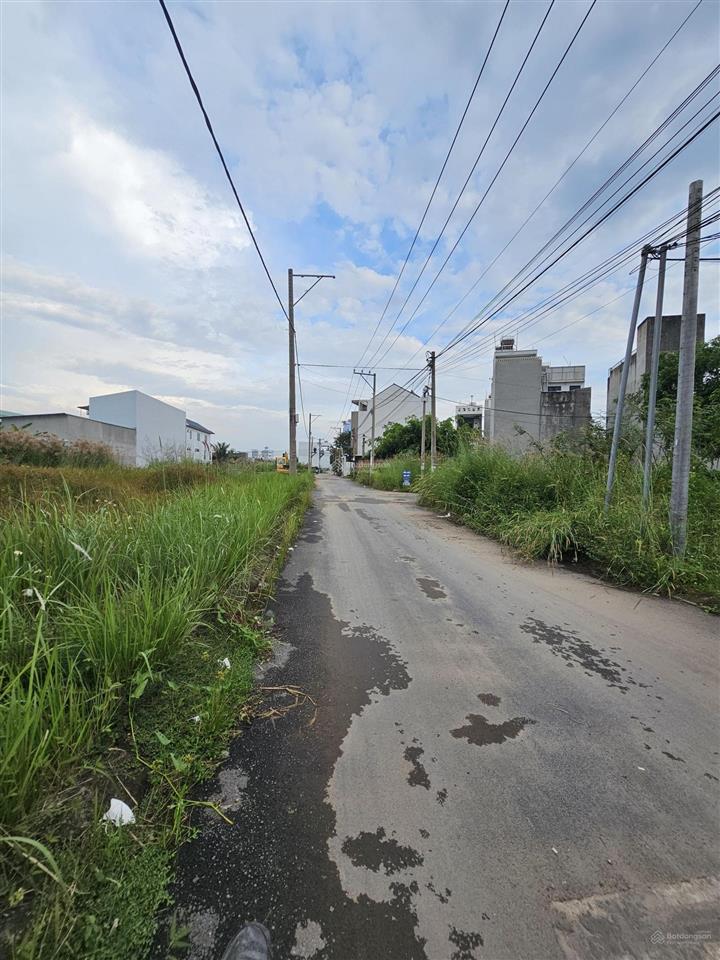 Kdc samsung village, đường bưng ông thoàn, p. phú hữu, tp hồ chí minh