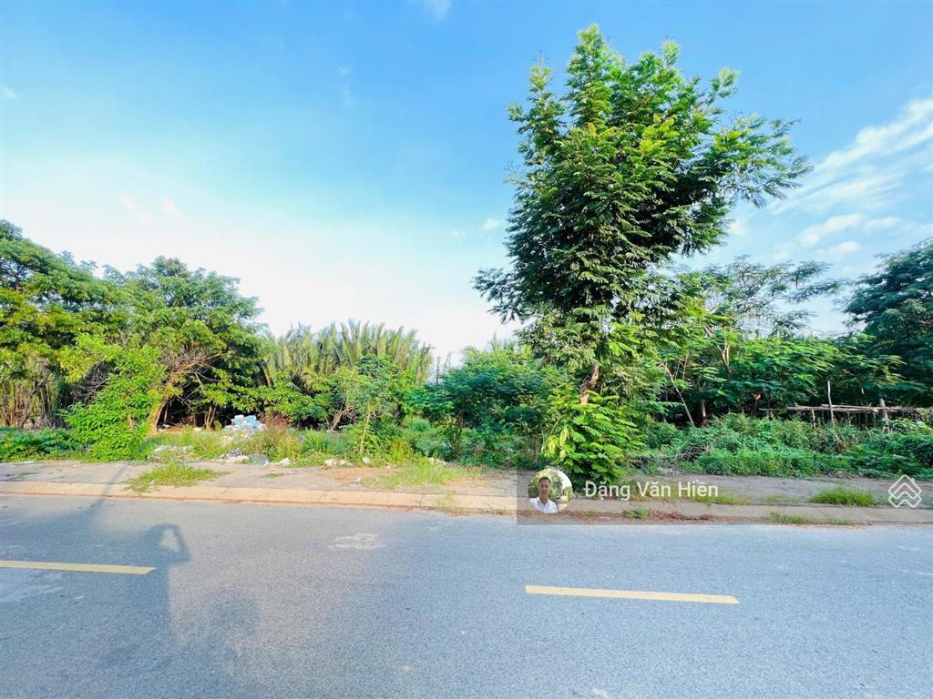 Bán đất thổ cư 90m2 dt 5x18m sổ hồng riêng 2.3 tỷ