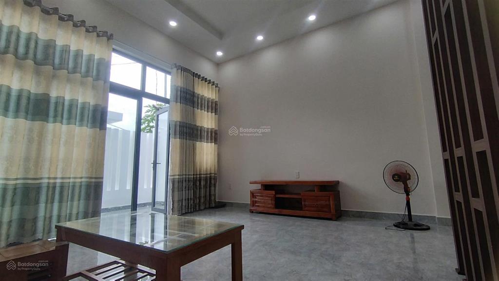 Quý khách cần mua nhà sổ hồng riêng để ở hãy gọi ngay cho hiền để xem nhà