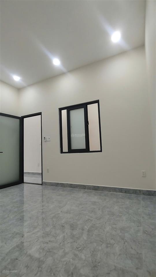 Quý khách cần mua nhà sổ hồng riêng để ở hãy gọi ngay cho hiền để xem nhà