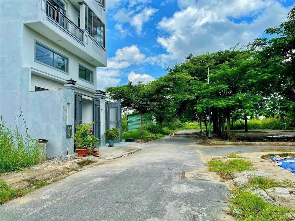 Đất nền thổ cư 8x13m khu dân cư rạch tôm, chủ cần bán gấp