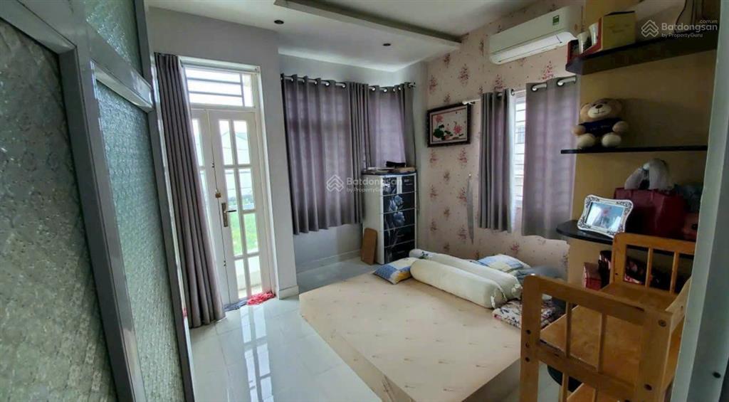 Bán nhà đẹp đồng sở hữu, vị trí ngay căn góc 02 mặt tiền hẻm ô tô, giá 2 tỷ 250