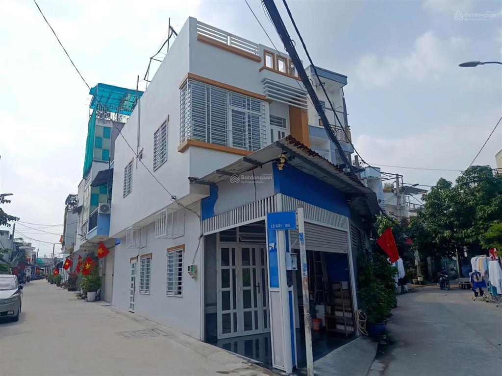 Bán nhà đẹp đồng sở hữu, vị trí ngay căn góc 02 mặt tiền hẻm ô tô, giá 2 tỷ 250