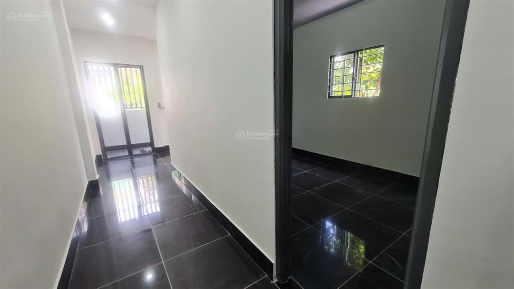 Bán nhà sổ hồng riêng long hậu 2pn