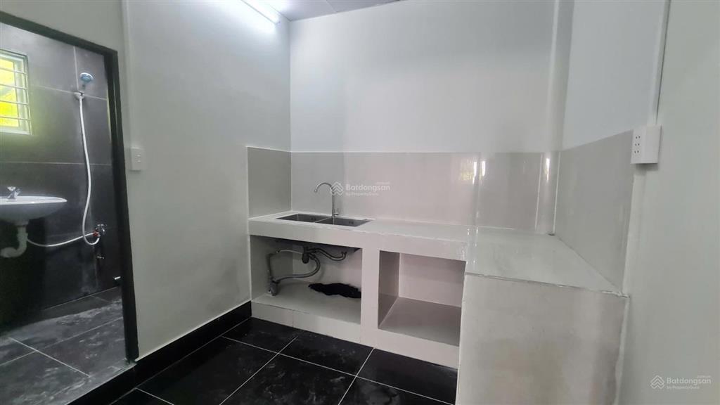 Bán nhà sổ hồng riêng long hậu 2pn
