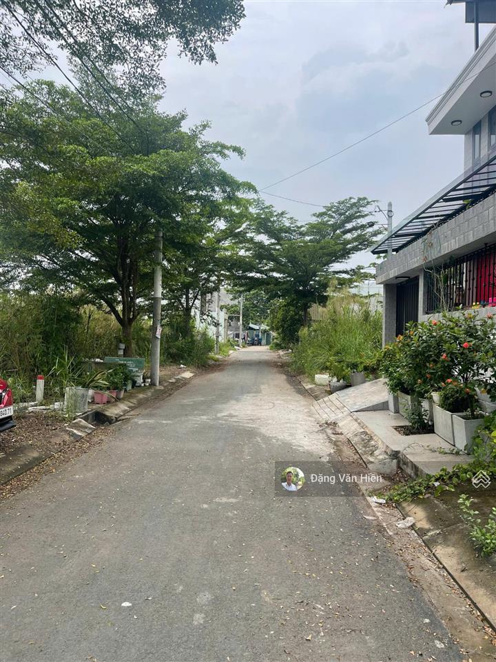 Gia đình cần tài chính bán nhanh đất kdc bà chồi 85m2  3.5 tỷ