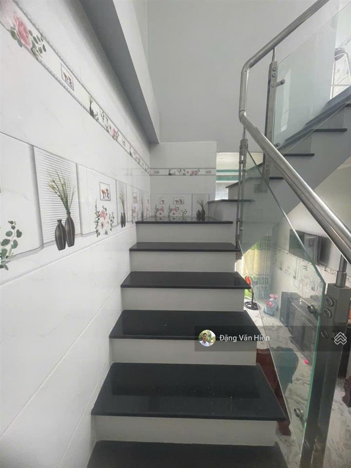 Nhà mới 1 trệt 1 lầu diện tích sd 156m2, full thổ cư, sổ hồng riêng 4.2 tỷ