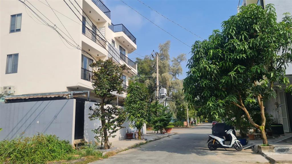 Nền đẹp thổ cư 8x20m hướng tây khu dân cư cao cấp 274 nguyễn văn tạo, giá bán 5.2 tỷ chốt