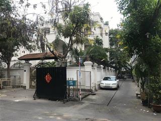 Bán nhà hẻm xe hơi đô đốc long (4x20m) nhà nát tiện xây mới, giá 7.4 tỷ  quận tân phú