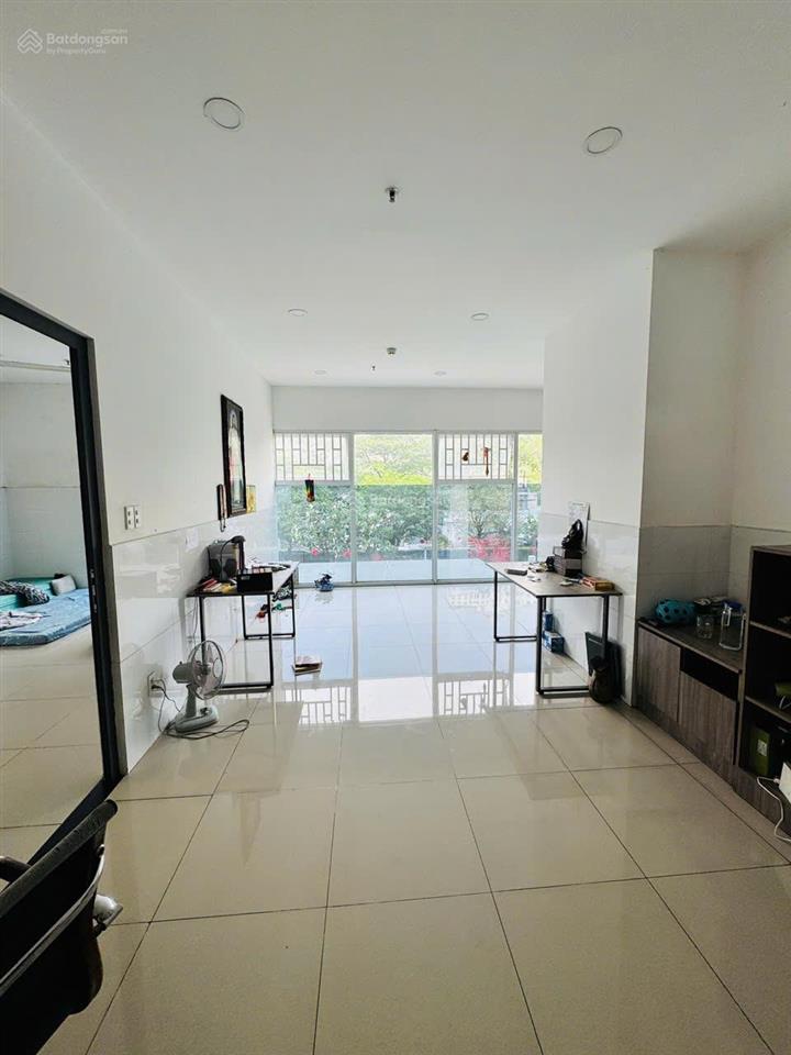 Bán shophouse carillon 5 (dtsd 240m2) 1 lầu, góc 2 mặt tiền, giá 16 tỷ  quận tân phú