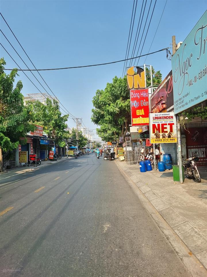 Bán đất góc 2 mặt tiền thoại ngọc hầu (12x17m) vị trí kinh doanh đắc địa giá 26,4 tỷ  tân phú