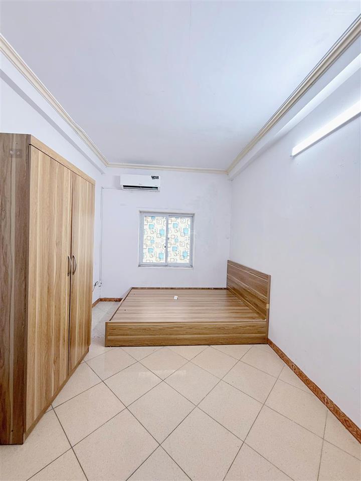 Cho thuê phòng khép kín 25m2 thịnh liệt,trương định ngay sát mặt đường kđt đồng tàu không chungchủ
