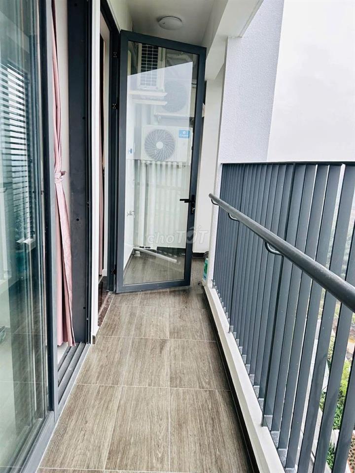 Cho thuê 2PN2WC 7tr MT eastmark p.Long trường