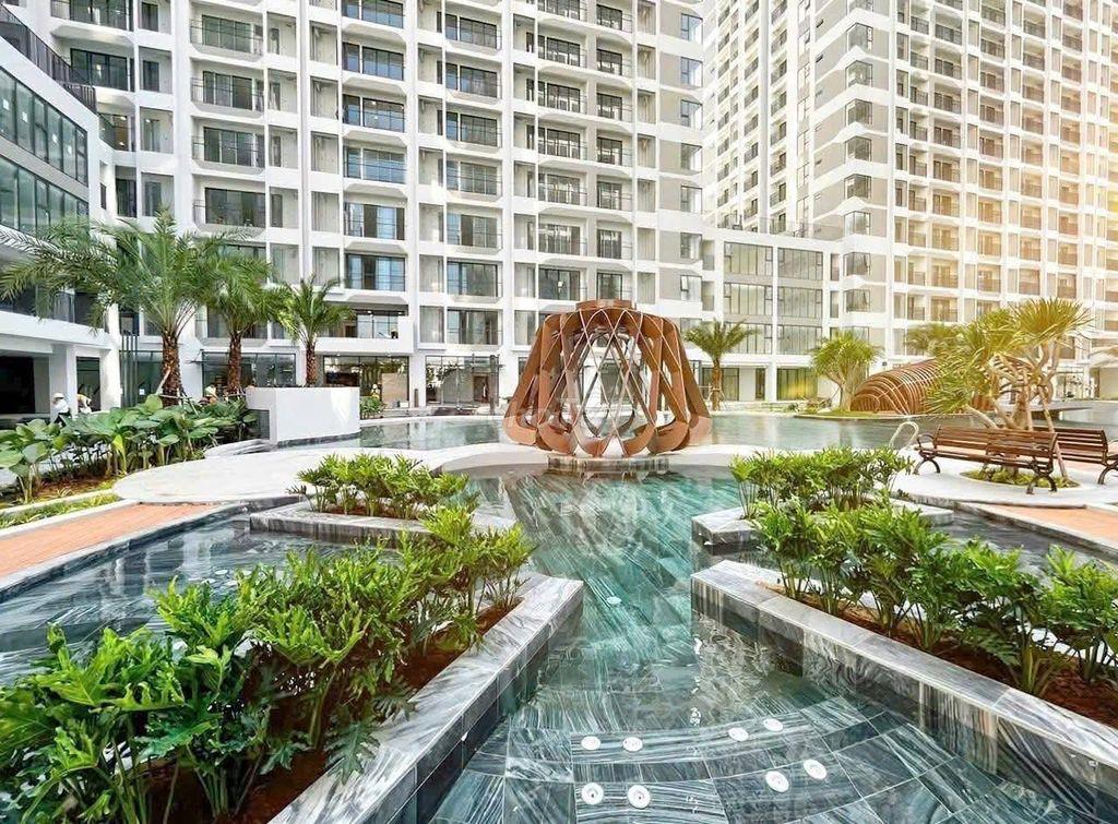 Cho thuê 2PN2WC 7tr MT eastmark p.Long trường