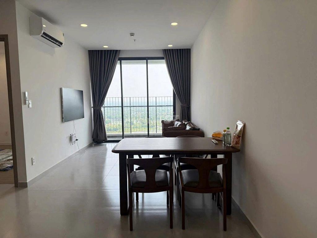 Cho thuê 2PN2WC 7tr MT eastmark p.Long trường