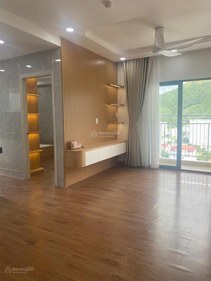 Bán căn góc thương mại hoàng quân nha trang 75m² full nội thất cao cấp view biển, sổ đỏ vĩnh viễn