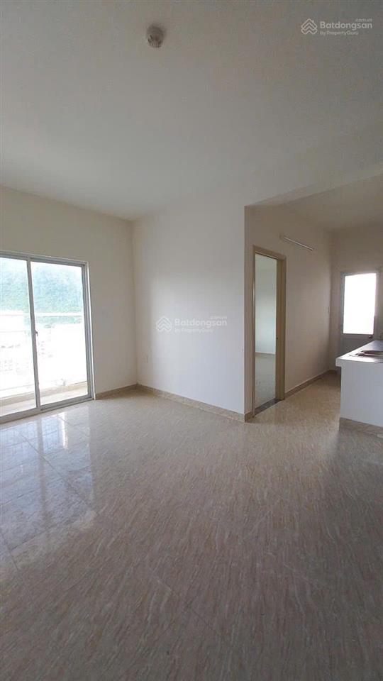 Bán căn hộ thương mại khối a2 hoàng quân. dt 59m2 xây dựng giá 1,85 tỷ