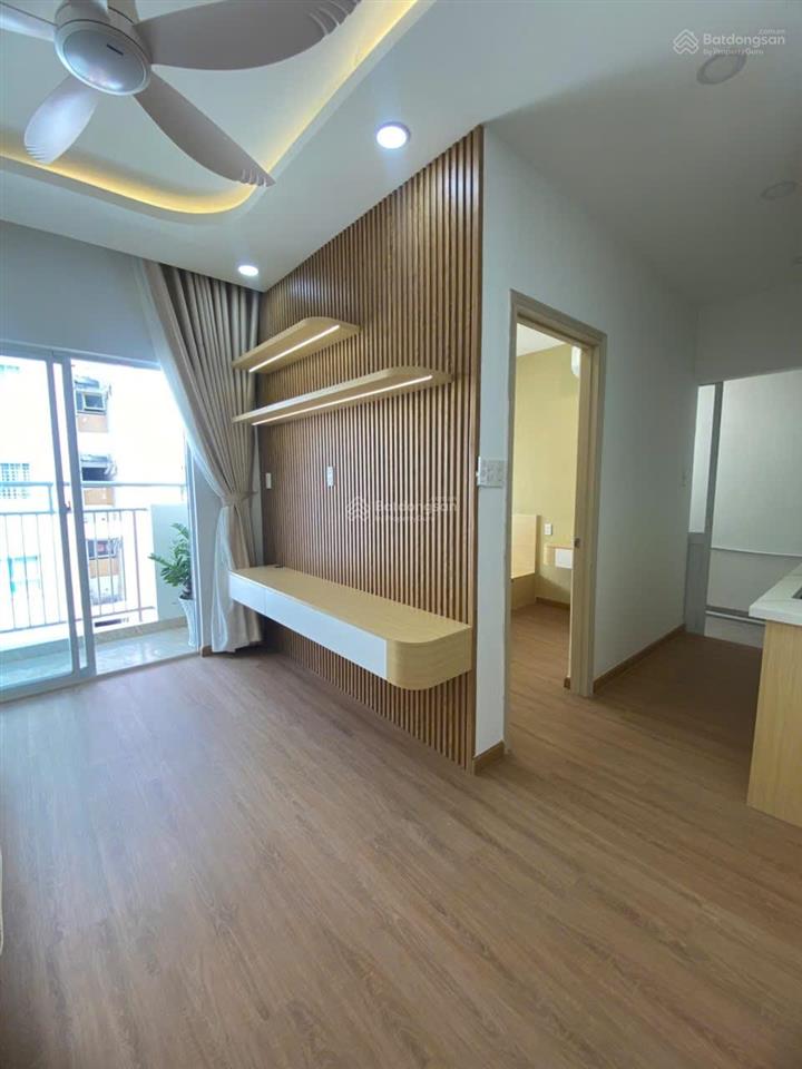 Cho thuê căn hộ hoàng quân nha trang  2pn, 2wc  view xéo biển. full nội thất mới