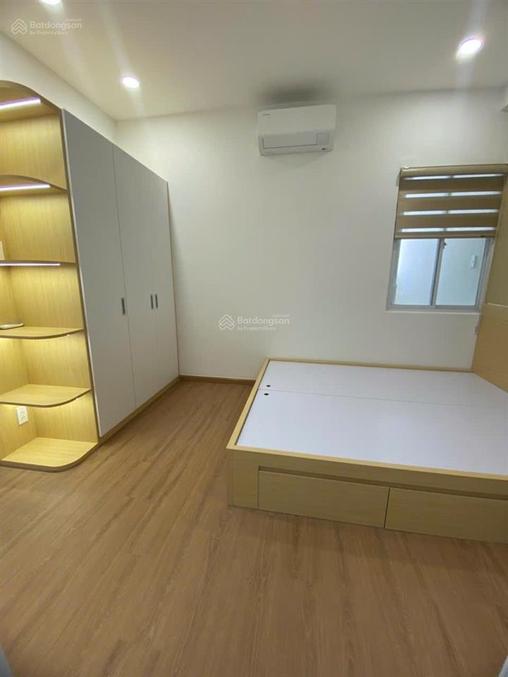 Cho thuê căn hộ hoàng quân nha trang  2pn, 2wc  view xéo biển. full nội thất mới