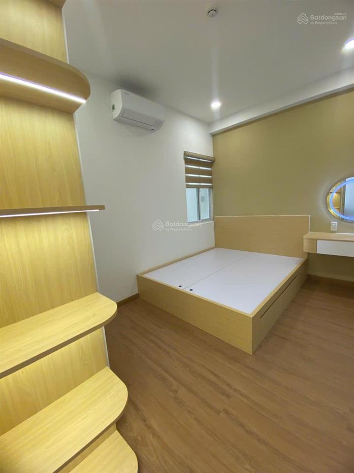 Cho thuê căn hộ hoàng quân nha trang  2pn, 2wc  view xéo biển. full nội thất mới