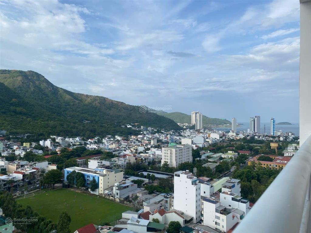 Bán căn góc thương mại hoàng quân nha trang, full nội thất mới 2pn. sổ đỏ sở hữu vĩnh viễn