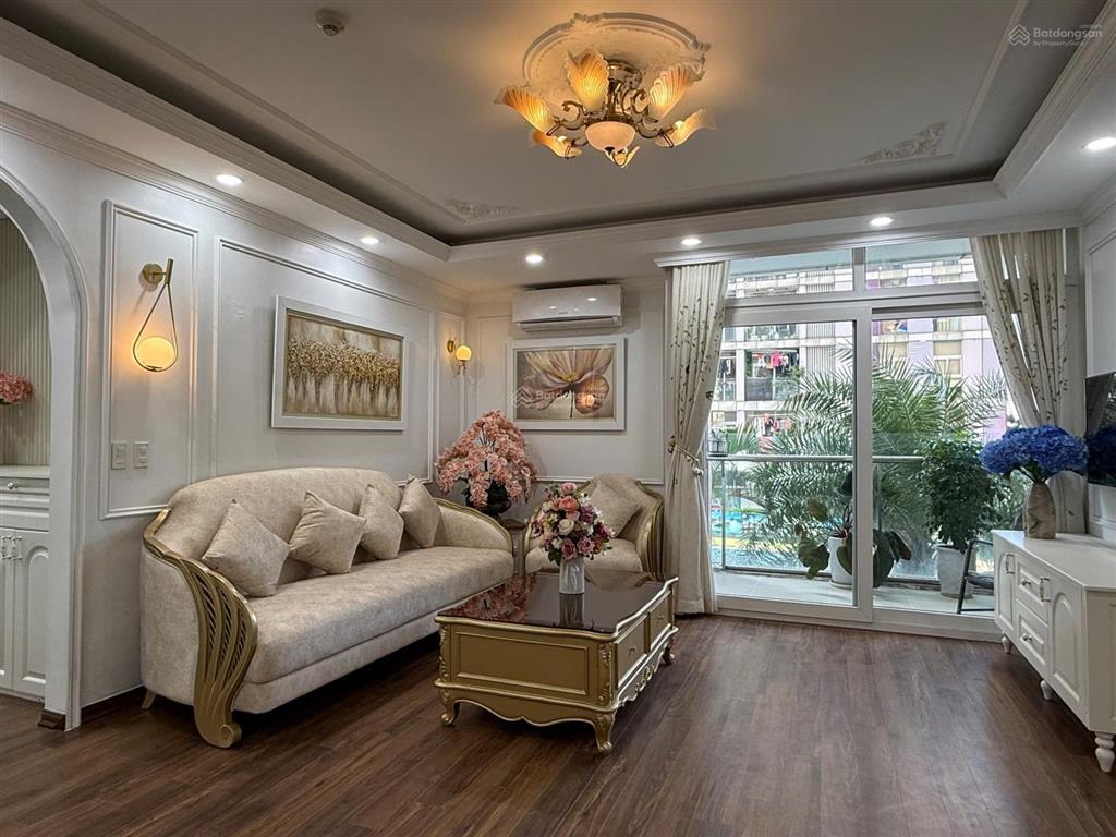 Bán căn góc 3 phòng ngủ usilk, 116m2, đầy đủ nội thất, giá 7,35 tỷ, sẵn sổ
