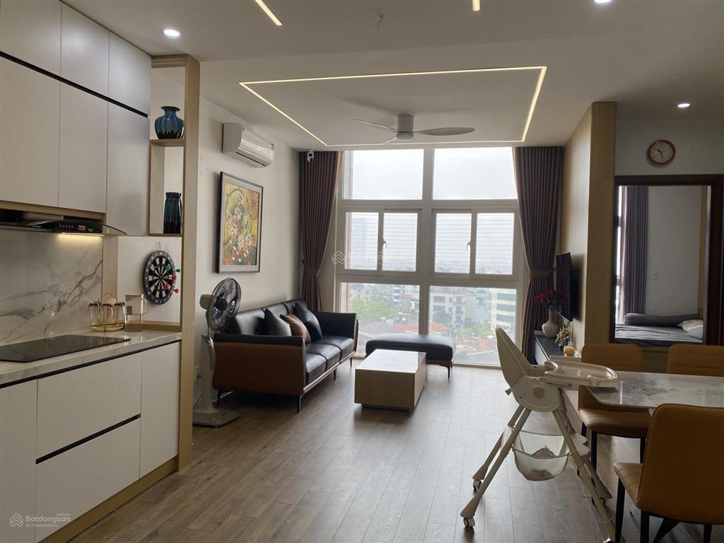 Bán căn 2pn2vs tòa usilk, nhà đẹp, sẵn lot oto, sổ lâu dài, giá 5,55 tỷ.