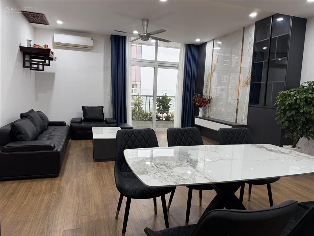 Bán căn 116m² 3pn 2vs tòa 103 usilk văn khê, giá 7,3 tỷ