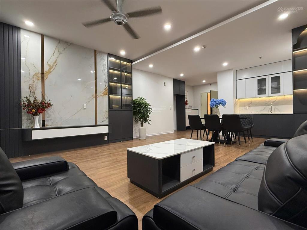 Bán căn 116m² 3pn 2vs tòa 103 usilk văn khê, giá 7,3 tỷ