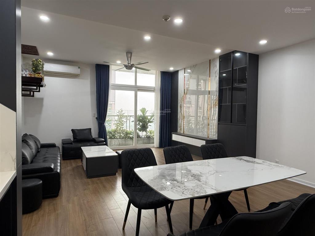 Bán căn 116m² 3pn 2vs tòa 103 usilk văn khê, giá 7,3 tỷ