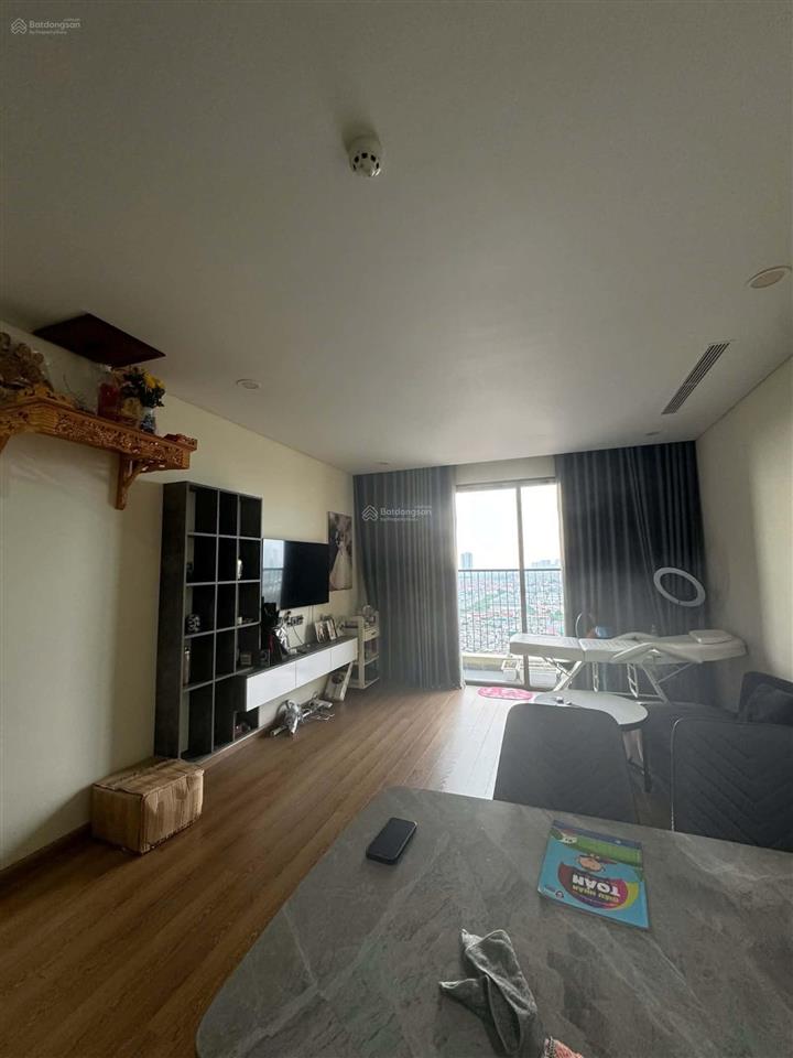 Bán gấp căn hộ 74m2 (2pn2vs) bc view hồ, giá 5,4 tỷ