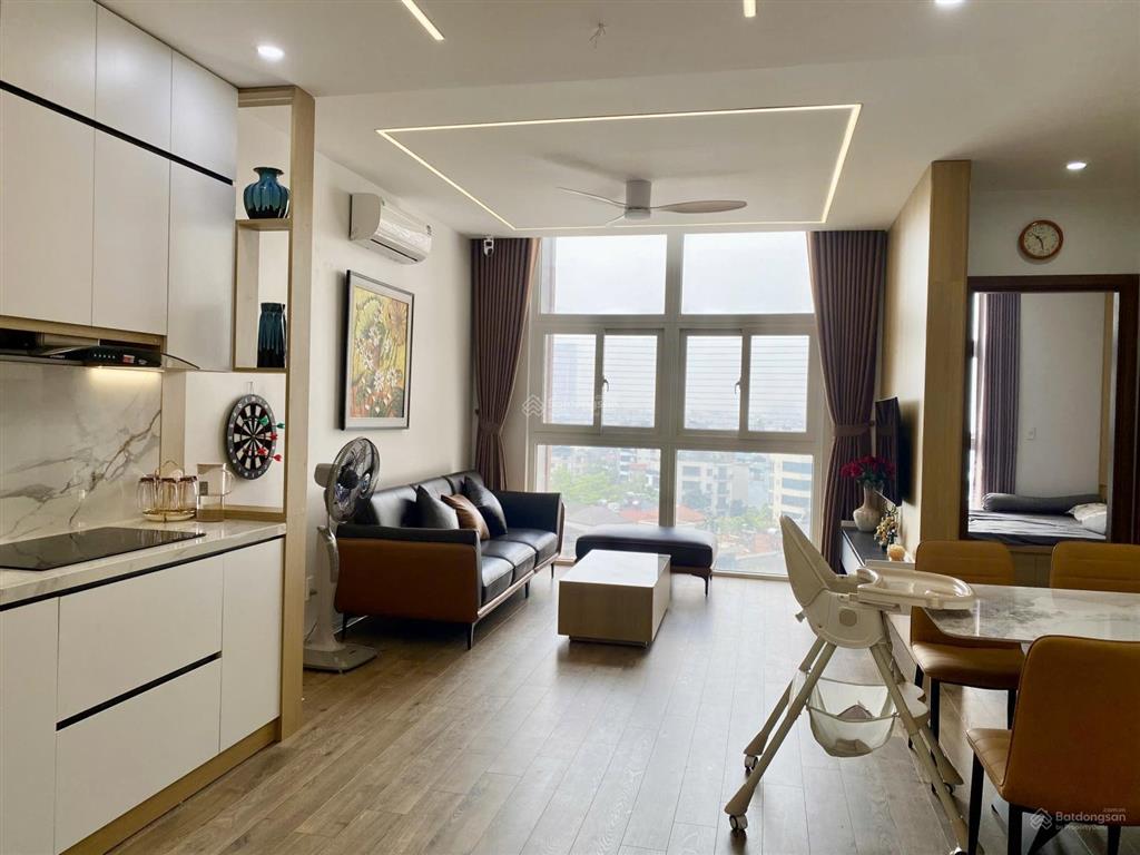 Bán căn 2pn2vs tòa usilk, nhà đẹp, sẵn lot oto, sổ lâu dài, giá 4,85 tỷ (giá hời)