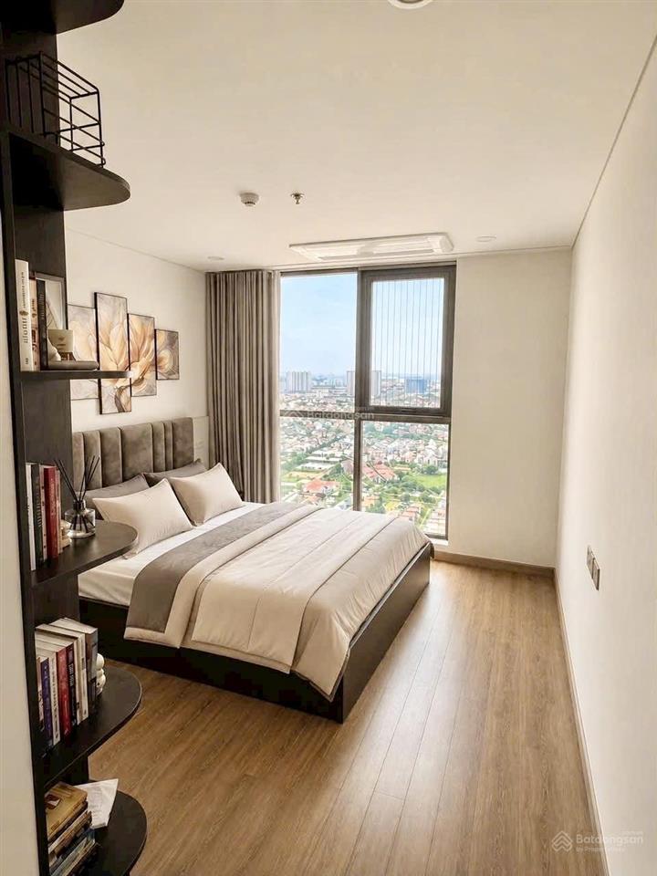 Bán gấp căn hộ 74m2 (2pn2vs) giá 5 tỷ, bc view hồ tòa v3 the terra an hưng