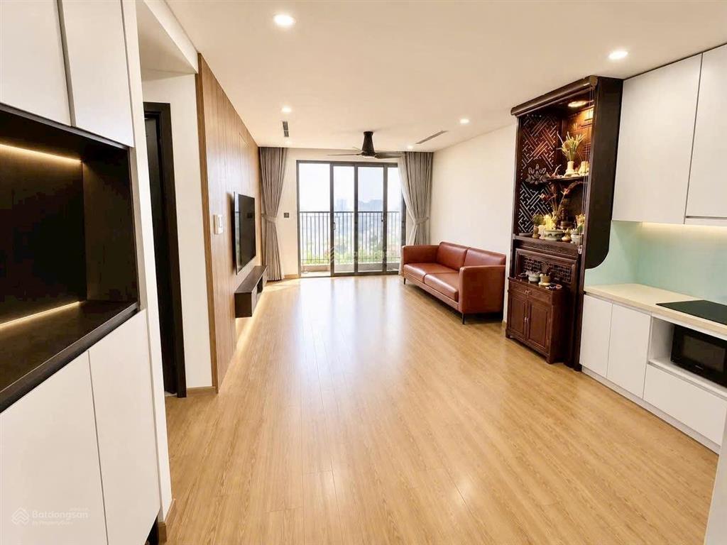 Bán gấp căn hộ 74m2 (2pn2vs) giá 5 tỷ, bc view hồ tòa v3 the terra an hưng