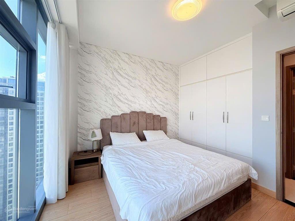Cần bán vội căn sunwah pearl 1 phòng ngủ, view đẹp giá cũng đẹp
