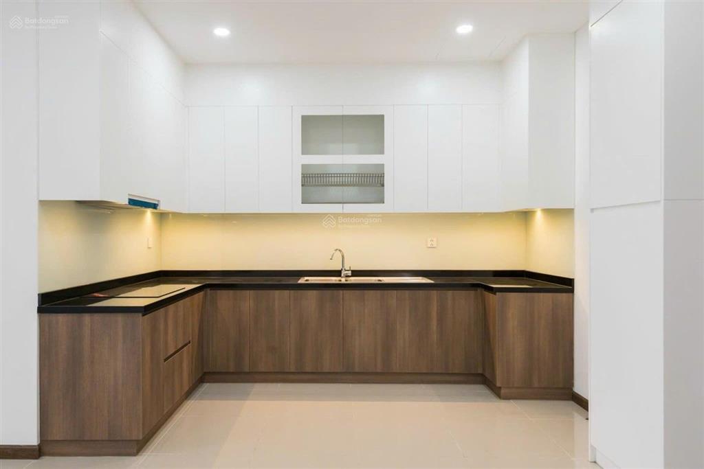 Cho thuê căn opal nội thất cơ bản 3pn view trực diện sông