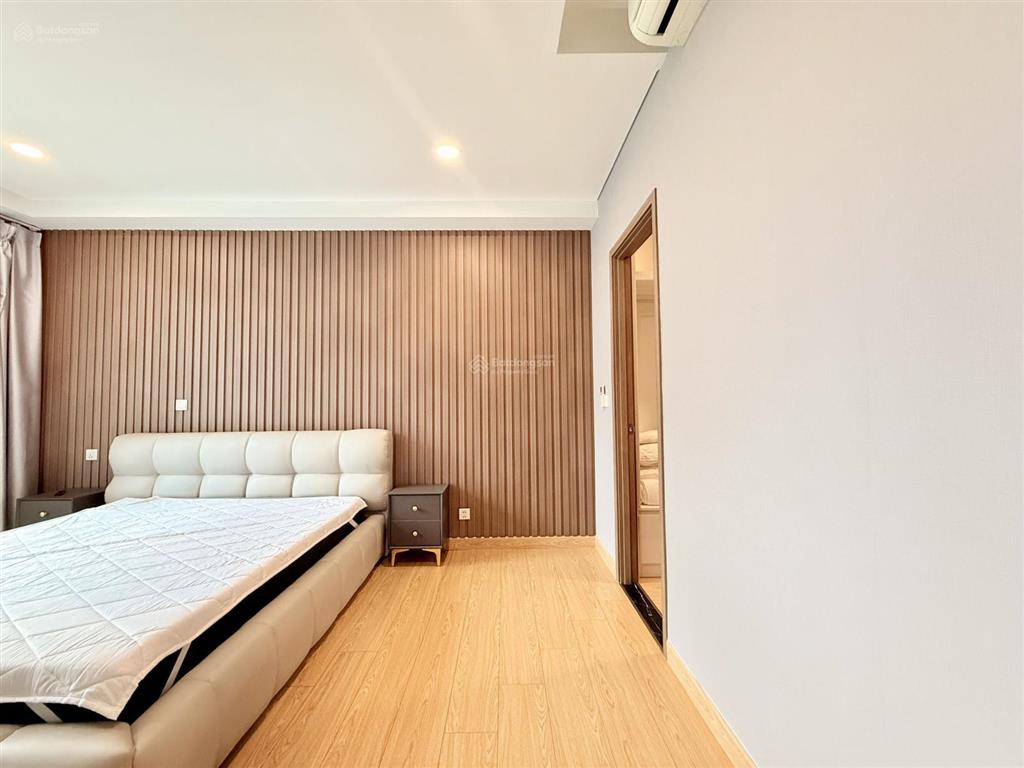 Bán căn sunwah pearl 2 phòng, view l81, giá chỉ 16.5 tỷ với đầy đủ nội thất