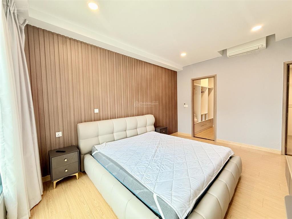 Bán căn sunwah pearl 2 phòng, view l81, giá chỉ 16.5 tỷ với đầy đủ nội thất
