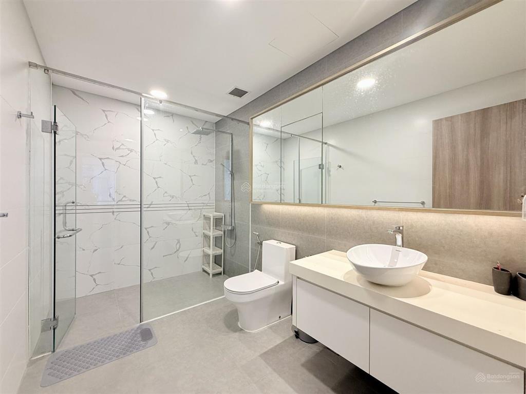 Bán căn sunwah pearl loại 2pn+, 2wc, đầy đủ nội thất