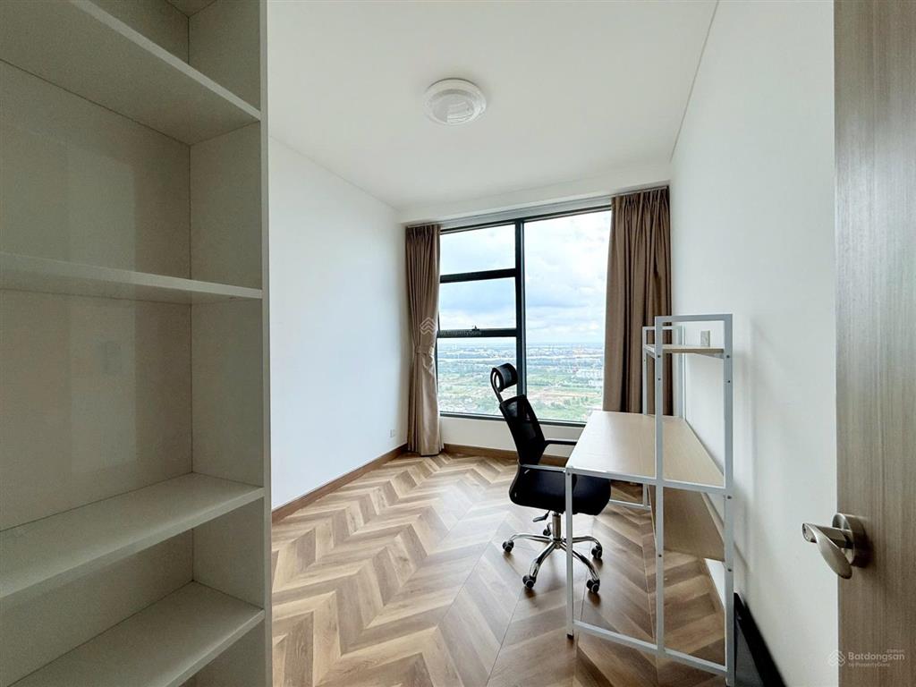 Sunwah pearl tầng cao, căn góc view sông, 3pn đủ nội thất giá chỉ 60tr/tháng