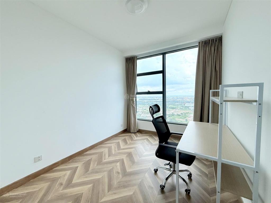 Sunwah pearl tầng cao, căn góc view sông, 3pn đủ nội thất giá chỉ 60tr/tháng